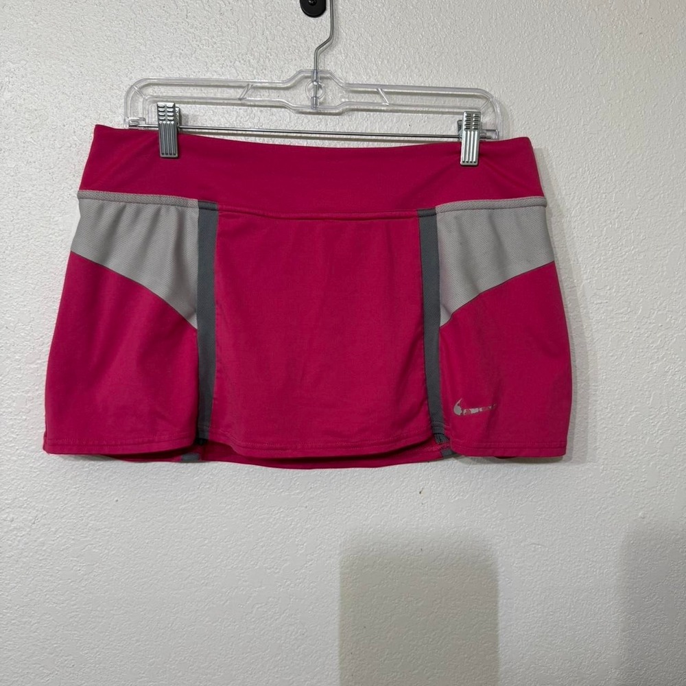 Pink Nike Dri-Fit tennis skirt